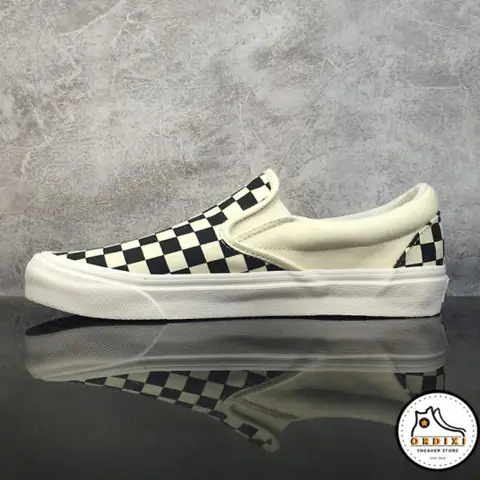 Hướng dẫn mua Vans Vault OG Slip On Black chuẩn nhất Hướng dẫn mua Vans Vault OG Slip On Black chuẩn nhất