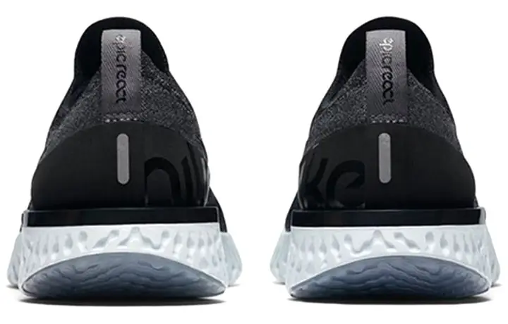 Đánh Giá Chi Tiết Nike Epic React Flyknit AQ0067-001: Có Đáng Mua?