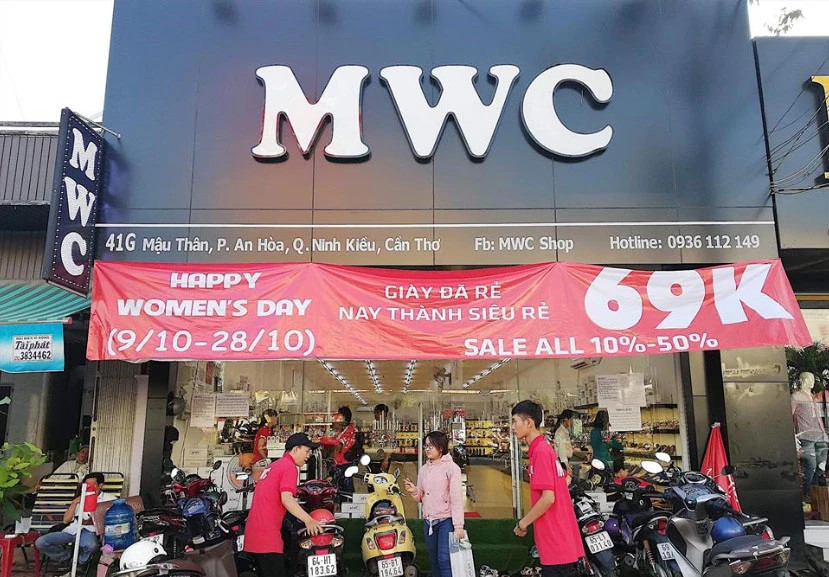 Sandal nữ thanh lịch tại MWC