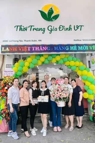 Tìm Mua Giày Vans Chính Hãng Ở Lê Trọng Tấn: Cẩm Nang Từ A Đến Z