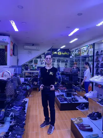 Tìm Hiểu Shop Giày Dép Gia Vy Phú Nhuận: Lựa Chọn Giày Dép Tại TP.HCM Tìm Hiểu Shop Giày Dép Gia Vy Phú Nhuận: Lựa Chọn Giày Dép Tại TP.HCM