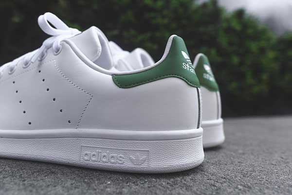 Những Shop Giày Uy Tín ở Hà Nội: Lựa Chọn Hàng Đầu Cho Tín Đồ Sneaker