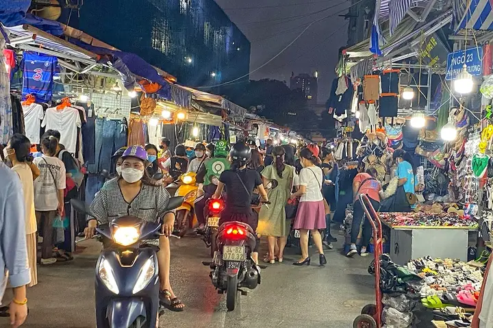 Top 7 Shop Quần Áo Giày Dép Ở Hà Đông Đáng Ghé Thăm Nhất Top 7 Shop Quần Áo Giày Dép Ở Hà Đông Đáng Ghé Thăm Nhất