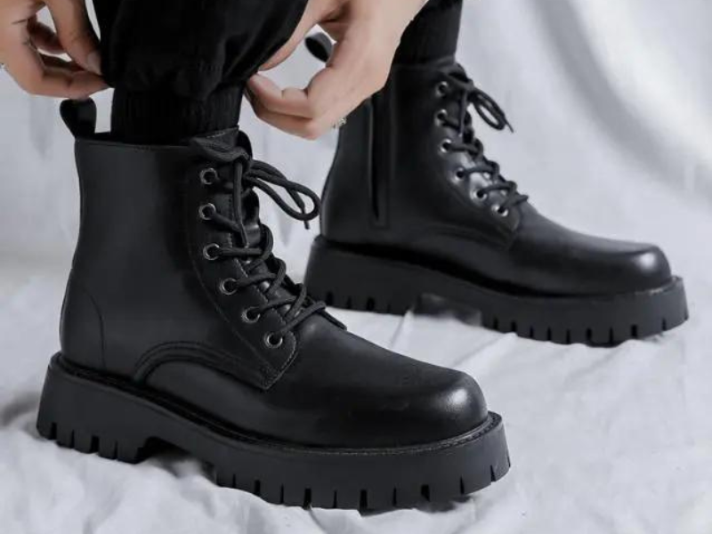Combat Boots, kiểu giày cổ cao hợp với dáng người nào