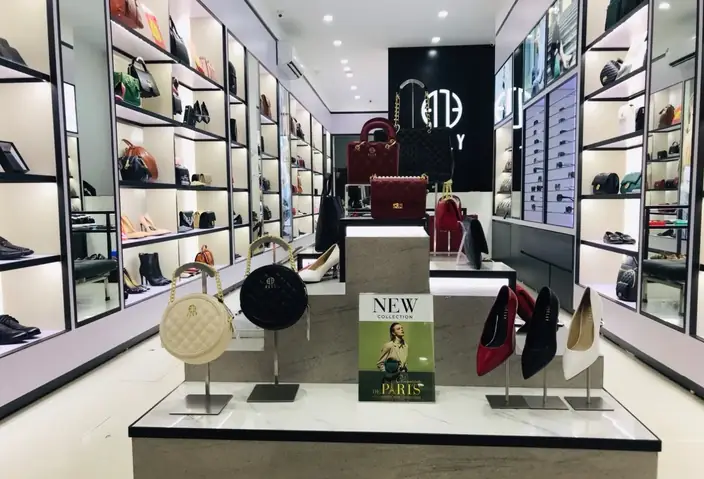 Top Địa Chỉ Uy Tín Giúp Bạn Tìm Giày Theo Hình Ảnh Hiệu Quả Top Địa Chỉ Uy Tín Giúp Bạn Tìm Giày Theo Hình Ảnh Hiệu Quả
