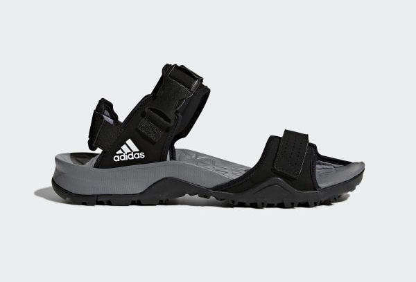 shop bán giày sandal nam đẹp ở tphcm - Adidas