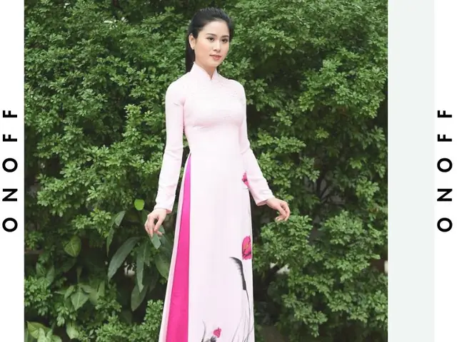 Áo dài trắng mặc quần hồng Áo dài trắng mặc quần hồng
