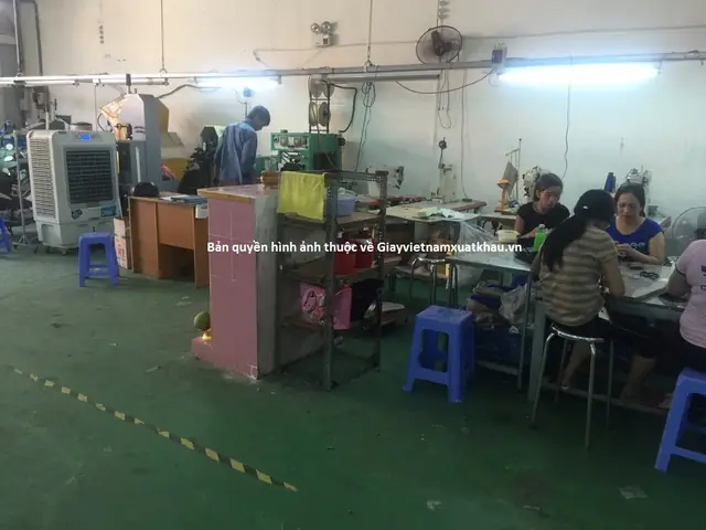 Một số hình ảnh tại xưởng sản xuất: