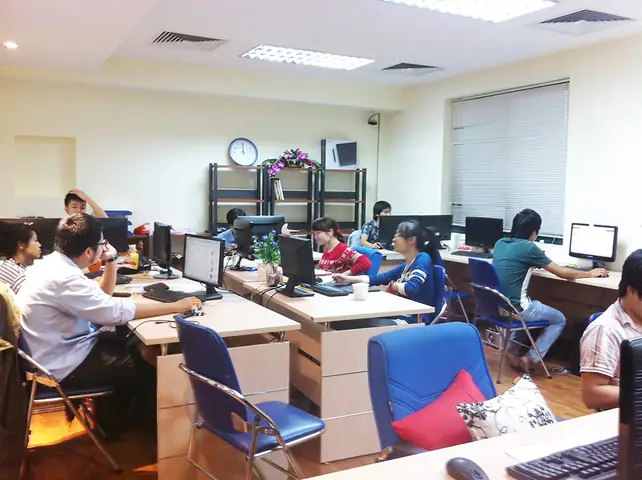 Tổng đại lý bán buôn giày dép ở Hà Nội