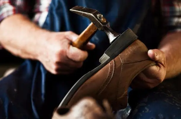 Sản Phẩm Giày Dép Của Việt Nam Tăng Sức Cạnh Tranh Nhờ Ứng Dụng Công Nghệ 4.0 Sản Phẩm Giày Dép Của Việt Nam Tăng Sức Cạnh Tranh Nhờ Ứng Dụng Công Nghệ 4.0