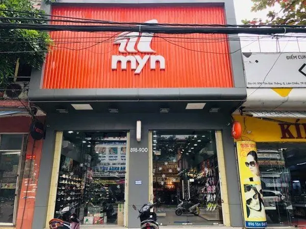 1. MYN SHOES là shop giày sandal Đà Nẵng nổi tiếng