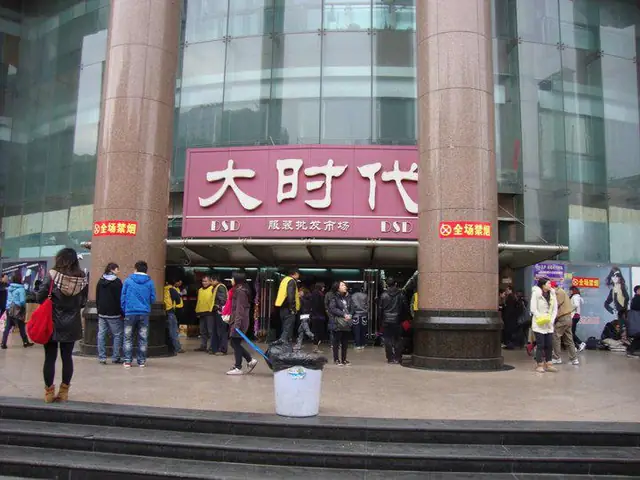 3. Chợ 13 3. Chợ 13
