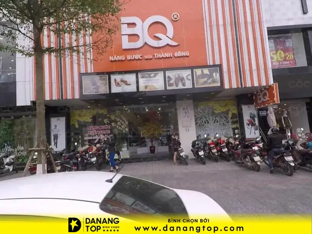 Bq Lê Duẩn