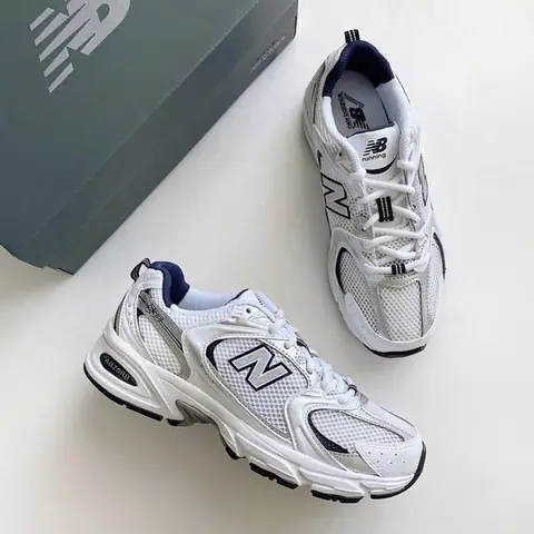 Phân biệt giày New Balance fake và real qua hộp giày Phân biệt giày New Balance fake và real qua hộp giày