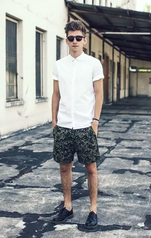 2. Phối giày Dr Martens và Sơ mi