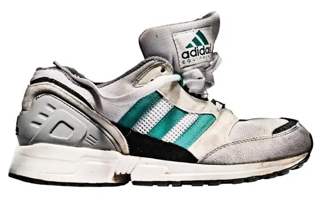Xuất xứ của Adidas