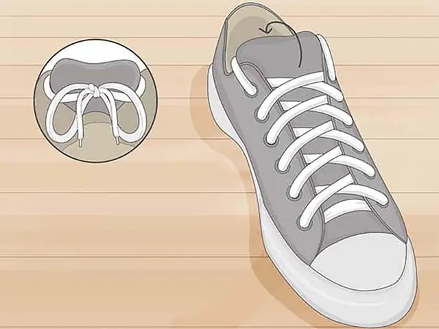 2.3. Cách buộc dây giày kiểu giấu dây