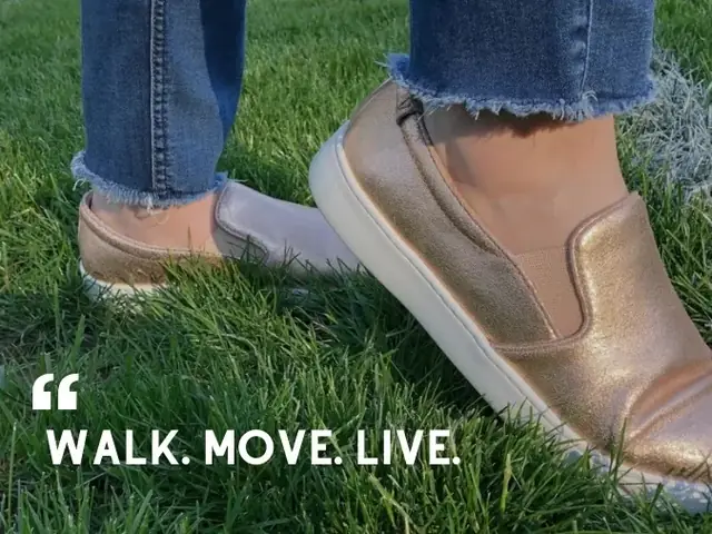 Slogan Về Giày Sneaker Nổi Tiếng