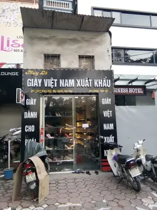 Cửa Hàng Bán Giày Việt Nam Xuất Khẩu: Địa Chỉ Chất Lượng