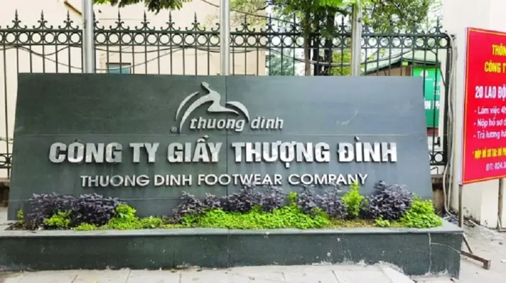 cửa hàng giày thượng đình tôn đức thắng