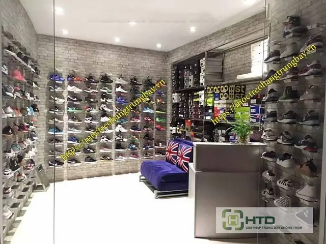 Giá Kệ Trưng Bày Giày Dép, Mũ Nón, Quần Áo Giá Rẻ - Giải Pháp Trưng Bày Toàn Diện. Giá Kệ Trưng Bày Giày Dép, Mũ Nón, Quần Áo Giá Rẻ - Giải Pháp Trưng Bày Toàn Diện.