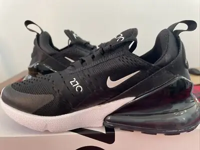 Hướng Dẫn Mua Giày Adidas Chính Hãng Đã Qua Sử Dụng Chất Lượng