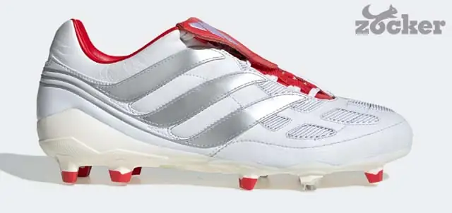 Giày Đá Bóng Adidas Predator Trên Chân Beckham