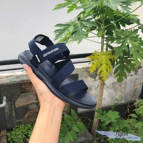 Chất Liệu Và Độ Bền