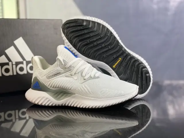 Đánh Giá Chi Tiết Giày Chạy Bộ Nữ Adidas Alphabounce Beyond Đánh Giá Chi Tiết Giày Chạy Bộ Nữ Adidas Alphabounce Beyond