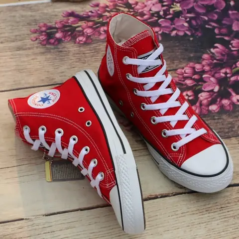 Mức Giá Của Những Đôi Giày Converse Real?