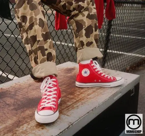 Giày Converse Classic – Đơn giản nhưng không đơn điệu