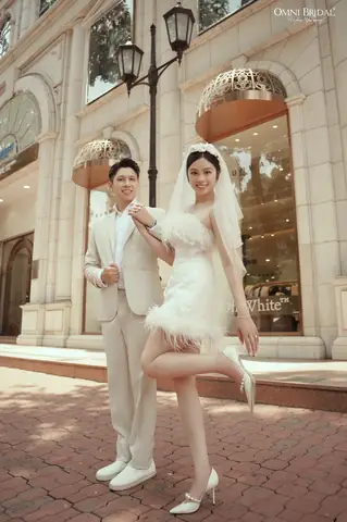 Về Kiểu Dáng: