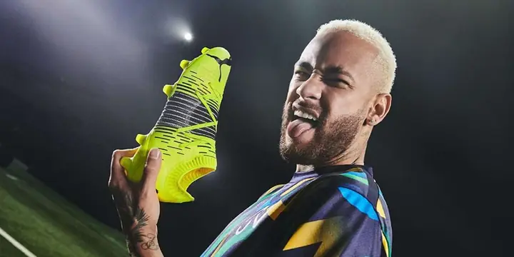Vì Sao Nike Đang Mất Dần Các Ngôi Sao Bóng Đá Hàng Đầu Của Mình?