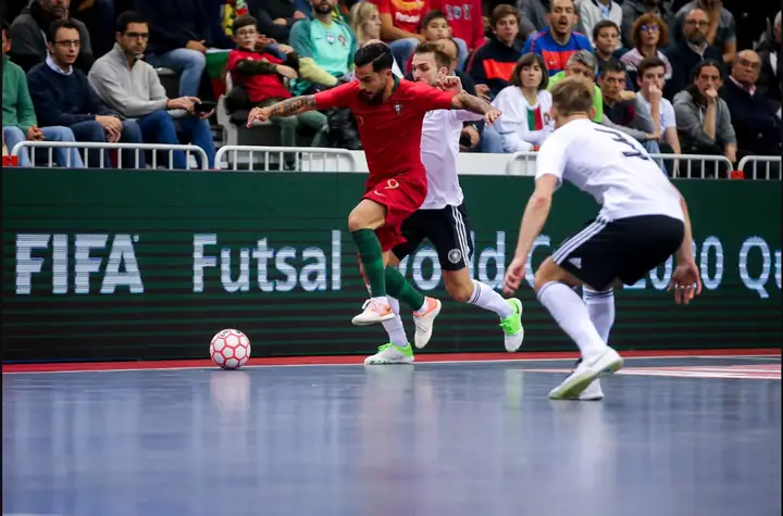 Giày Đá Bóng Futsal Lunar Gato Ii Ic Giày Đá Bóng Futsal Lunar Gato Ii Ic