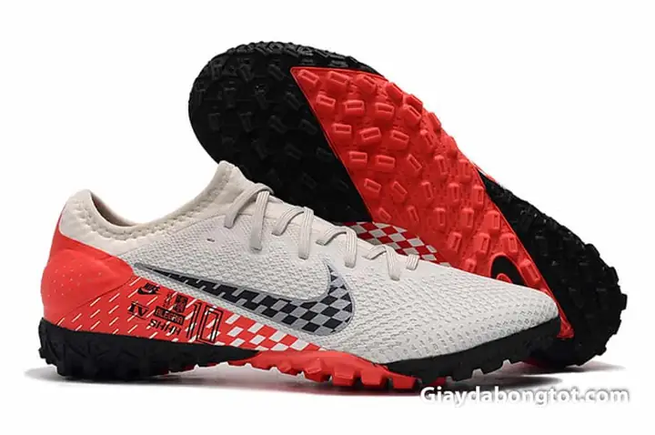 Có bao nhiêu loại giày đá bóng fake Nike Adidas? Có bao nhiêu loại giày đá bóng fake Nike Adidas?