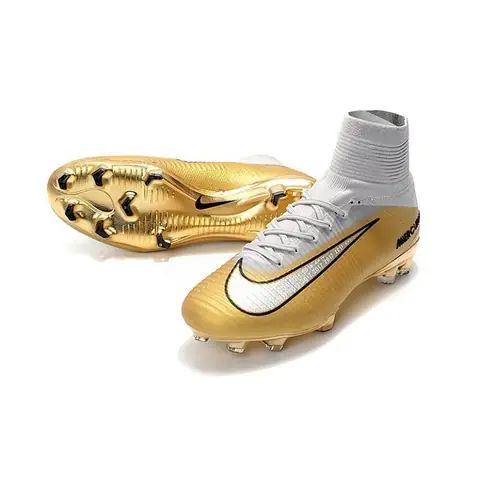 Top 4 Đôi Giày Đá Bóng Cr7 Gây “sốt” Thị Trường Top 4 Đôi Giày Đá Bóng Cr7 Gây “sốt” Thị Trường