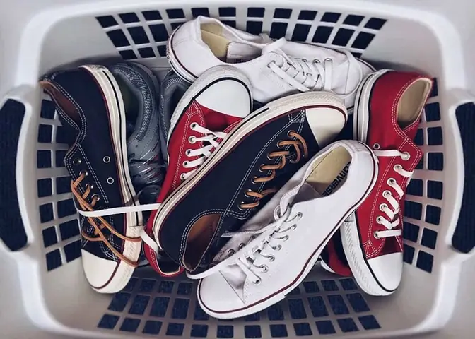 Những loại giày có thể giặt bằng máy giặt