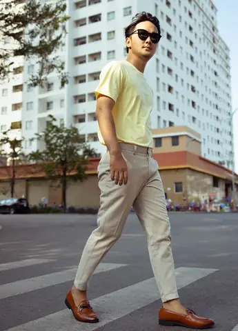 Phối Giày Tây Cùng Quần Kaki Phối Giày Tây Cùng Quần Kaki