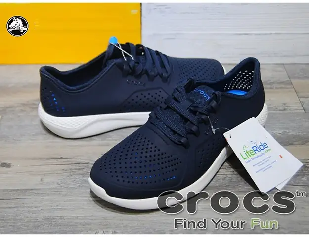 Đánh Giá Chi Tiết Giày Nhựa Crocs Literide Màu Navy Siêu Bền Đẹp Cho Nam