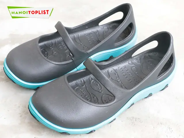 Top & Top – Giày nhựa Thái Lan Monobo Hà Nội tốt nhất Top & Top – Giày nhựa Thái Lan Monobo Hà Nội tốt nhất