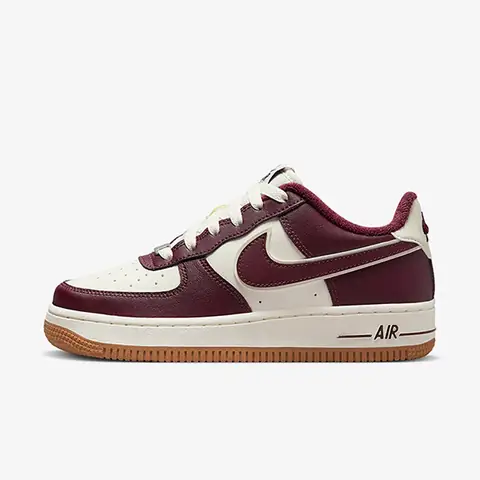 So Sánh Giày Nike Air Force Lv 1'07 Và Lv 8 3: Khác Biệt Nào Đáng Chú Ý? So Sánh Giày Nike Air Force Lv 1'07 Và Lv 8 3: Khác Biệt Nào Đáng Chú Ý?