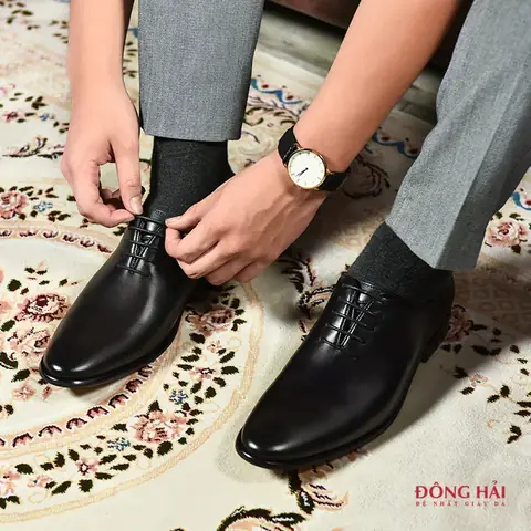 Giày Tây Nam Đế Bệt Có Nên Đi Tất Không? Hướng Dẫn Chi Tiết Giày Tây Nam Đế Bệt Có Nên Đi Tất Không? Hướng Dẫn Chi Tiết