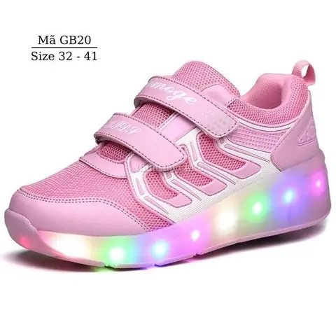 giày thể thao có bánh xe ở đế giày thể thao có bánh xe ở đế