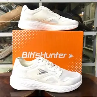 Đánh Giá Giày Thể Thao Nam Biti's Hunter Milky DSMH00600TRG Trắng Đánh Giá Giày Thể Thao Nam Biti's Hunter Milky DSMH00600TRG Trắng