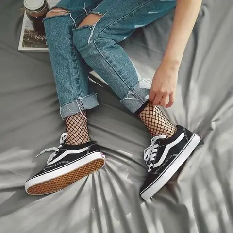 Cách chăm sóc giày Vans để không bị bay màu Cách chăm sóc giày Vans để không bị bay màu