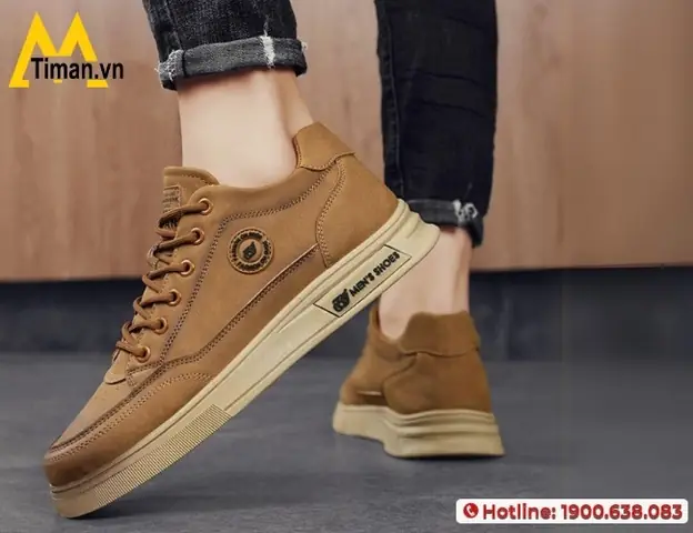 2.1. Thử Giày Vào Cuối Ngày Để Đạt Độ Vừa Vặn 2.1. Thử Giày Vào Cuối Ngày Để Đạt Độ Vừa Vặn