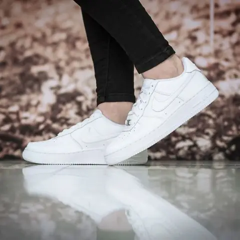 Nike Air Force 1 Và Những Phiên Bản Đắt Giá Nhất Lên Tới 80 Triệu Đồng Nike Air Force 1 Và Những Phiên Bản Đắt Giá Nhất Lên Tới 80 Triệu Đồng