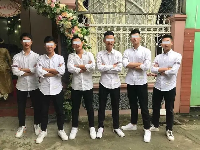 Trang Phuc Gay Sot Dan Mang Anh 3