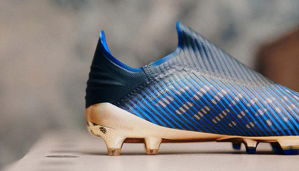 Hình ảnh hướng dẫn cách bảo quản giày bóng đá Adidas đúng cách
