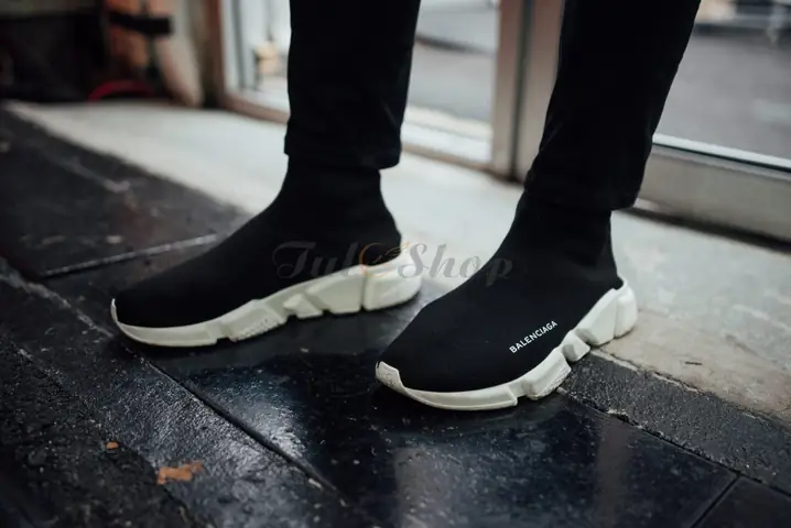 Top 6 Giày Balenciaga Speed Trainer Cổ Cao Cho Nam & Nữ Top 6 Giày Balenciaga Speed Trainer Cổ Cao Cho Nam & Nữ